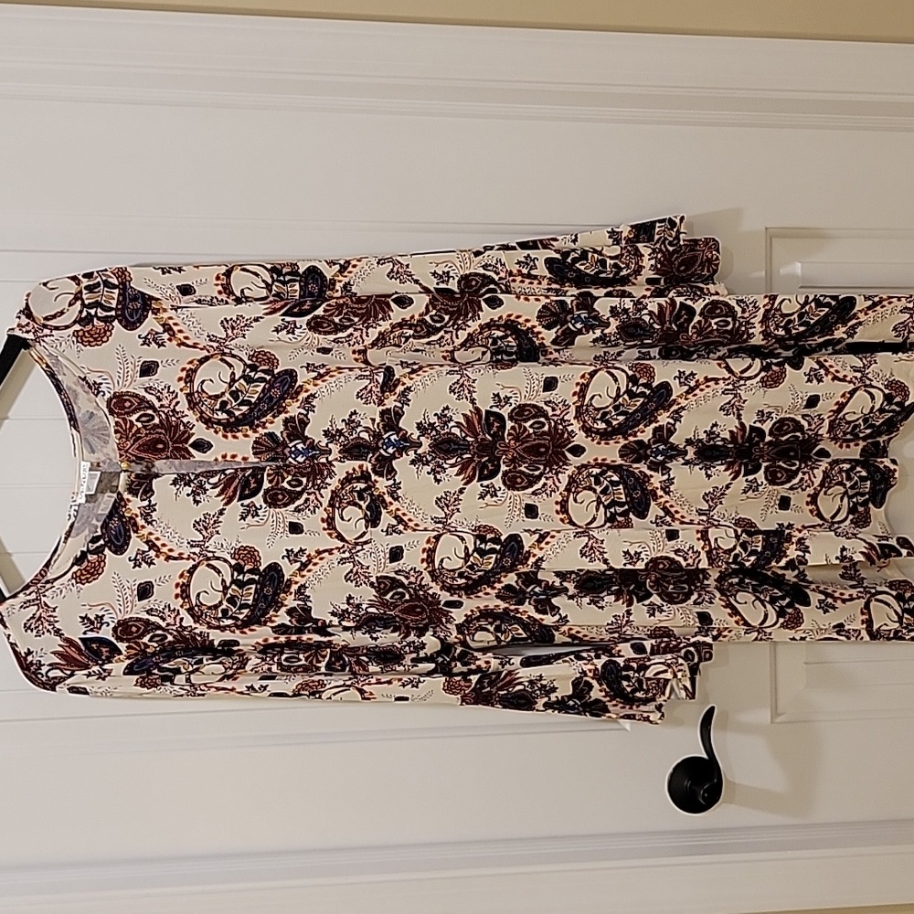 VENUS Paisley Long Bell Sleeve Dress Size 3XL - Picture 10 of 10